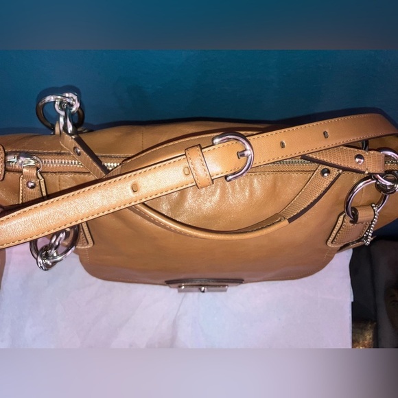 COACH Large Kristin Saddle Leather Satchel/Crossbody in MINT Condition! - Picture 5 of 11